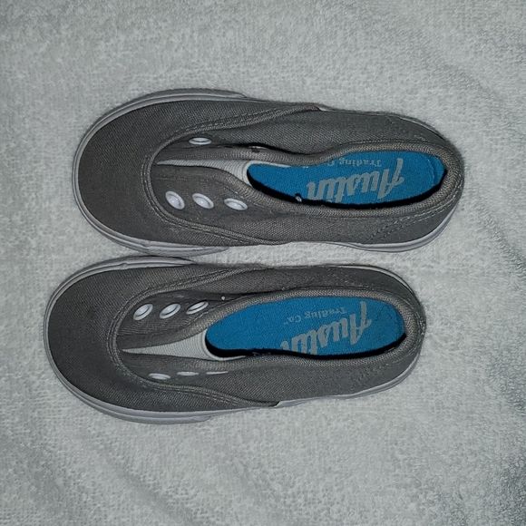 Austin Trading Co Toddler Shoes - Picture 3 of 4